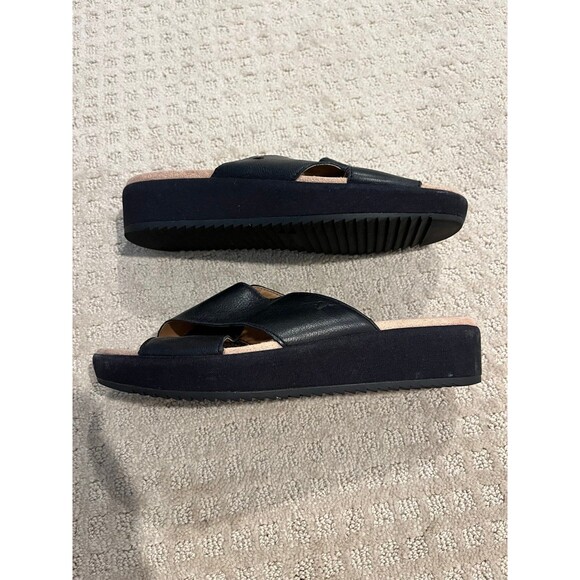 Vionic Hayden Black Leather Wedge Slide Sandals size 7.5 - Picture 7 of 10